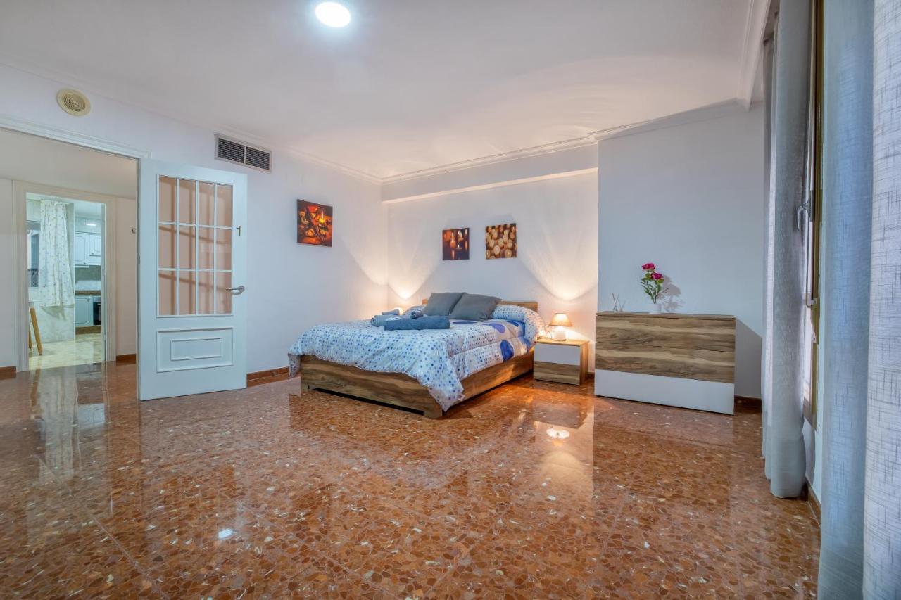 La Perla Del Centro Apartment Cordoba Luaran gambar